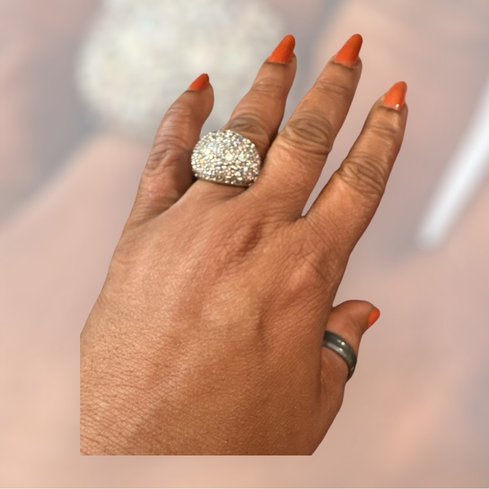 LARGE FASHION DOME RING - Picture 3 of 3